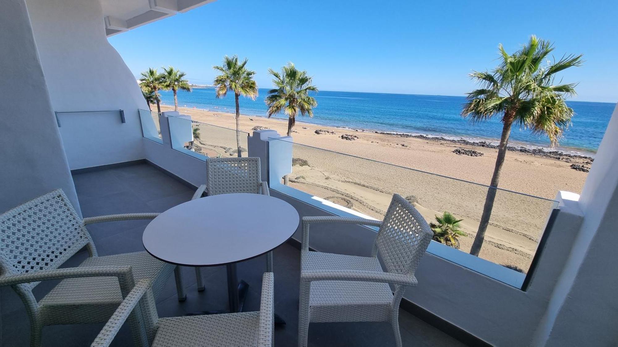 Costa Luz Beach Apartments Puerto del Carmen  Exterior photo